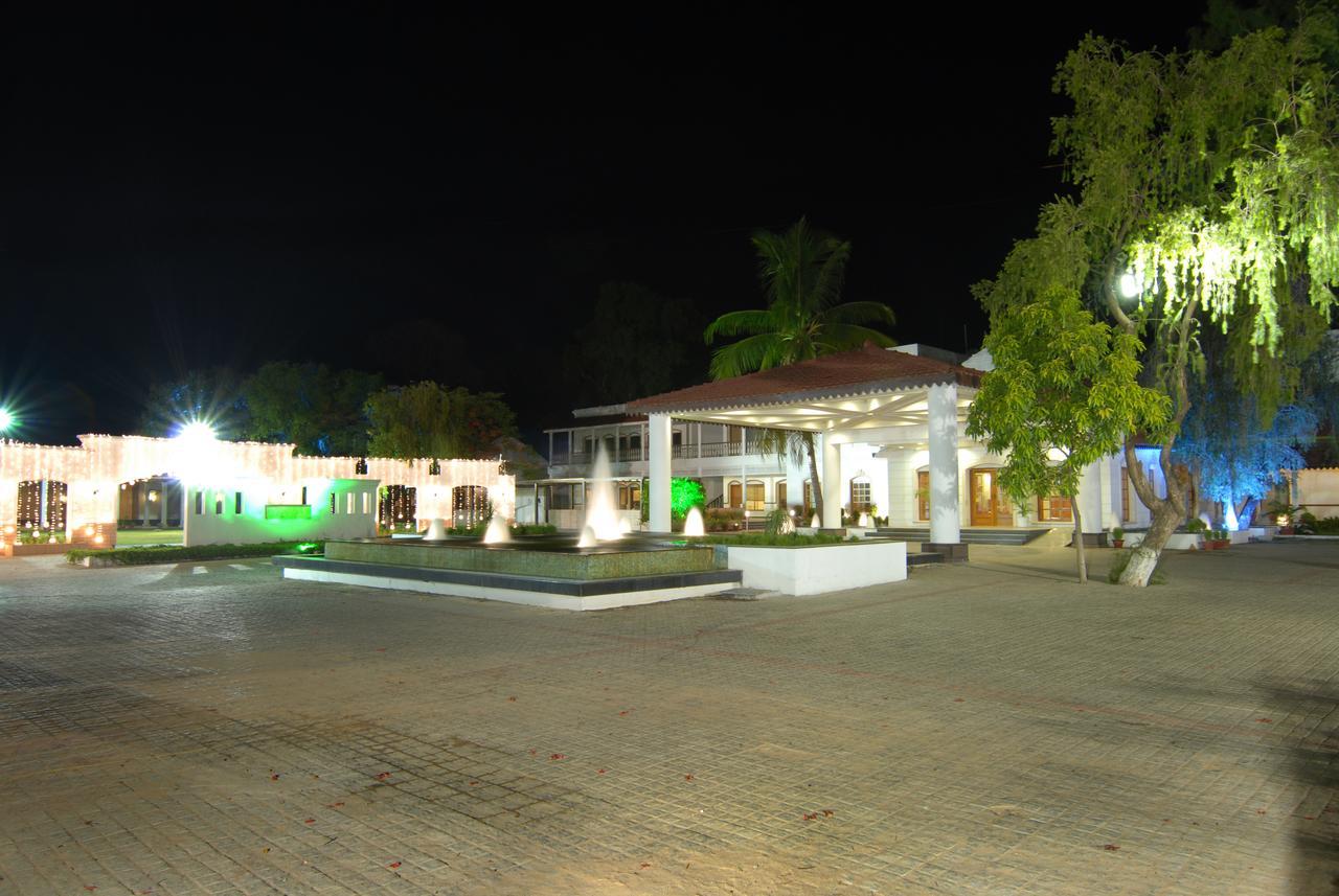 Chanakya Bnr Hotel Ranchi Exterior foto