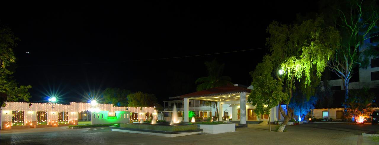 Chanakya Bnr Hotel Ranchi Exterior foto