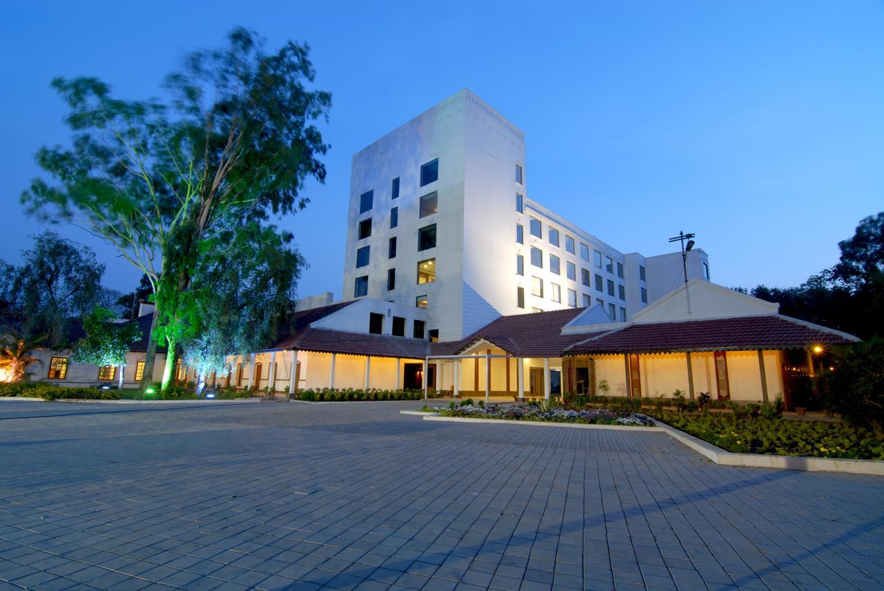 Chanakya Bnr Hotel Ranchi Exterior foto