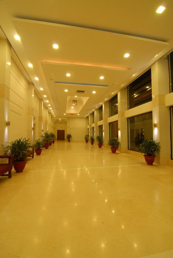 Chanakya Bnr Hotel Ranchi Exterior foto